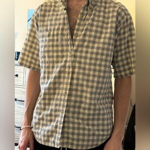 Columbia Sportswear 100% Cotton Plaid Button Up Shirt Size Medium